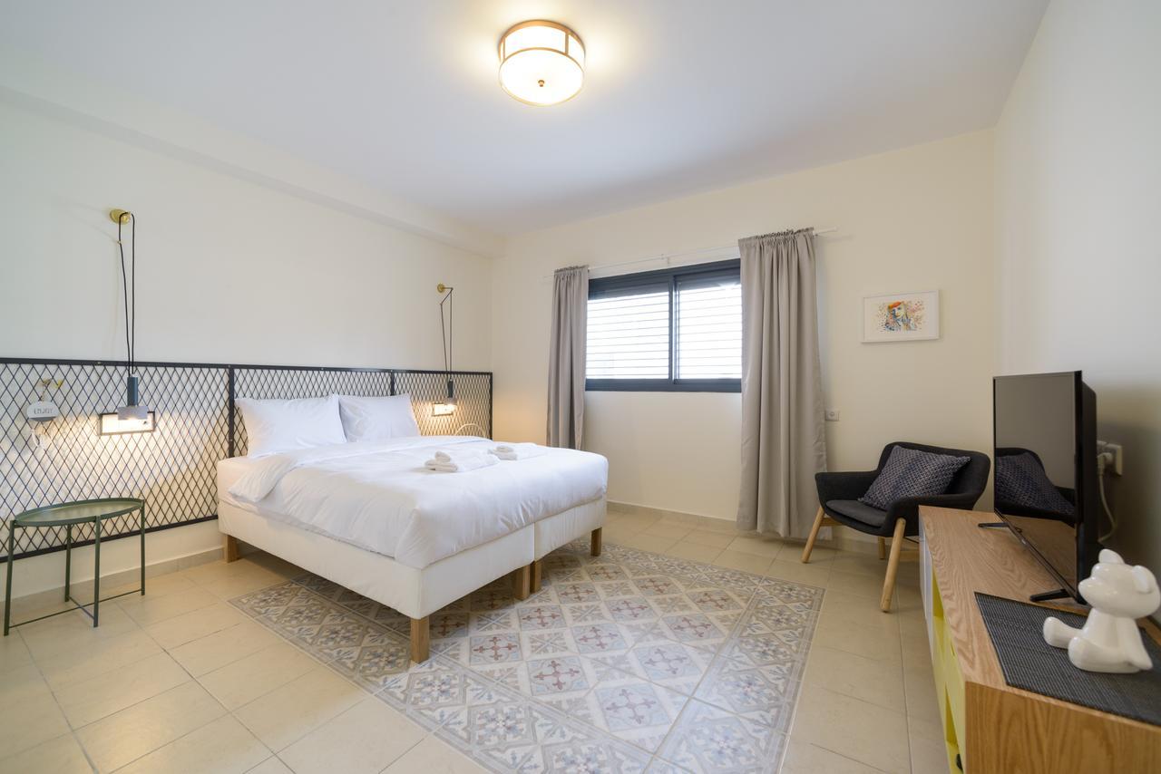 Luka 15 - By Beach Apartments Tlv Tel Aviv Oda fotoğraf